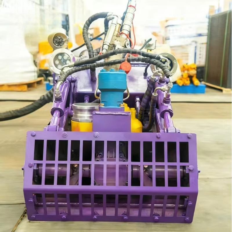 Robot Track - หุ่นยนต์ขุดลอกแบบติดตามพร้อมรีโมทคอนโทรลสำหรับทำความสะอาดท่าเรือและอ่าว