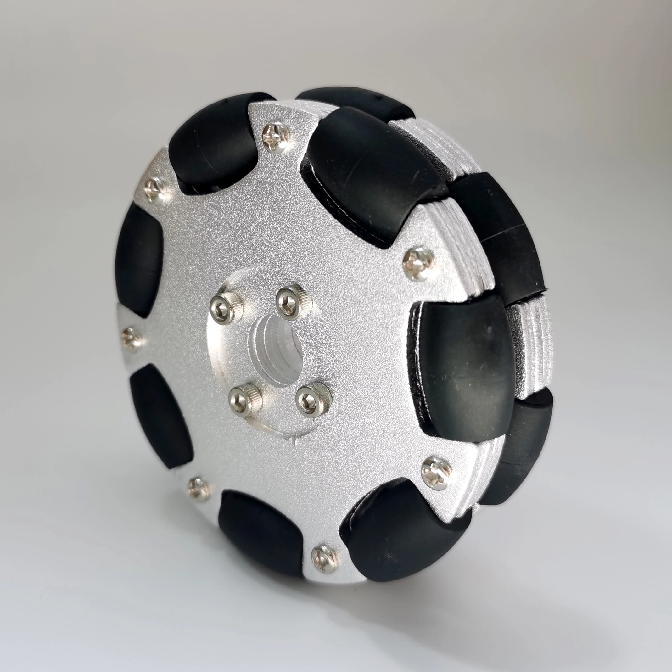 ล้ออลูมิเนียมขนาด 82 มม. แบบสอ - Omni Wheel บทวิจารณ์และราคา